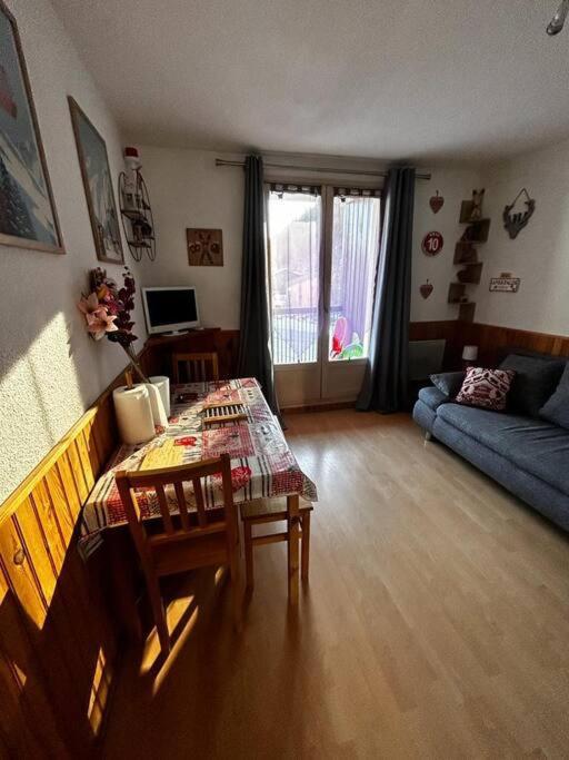 Confortable Appartement, Panorama Sud, Vue Montagne Allos Bagian luar foto