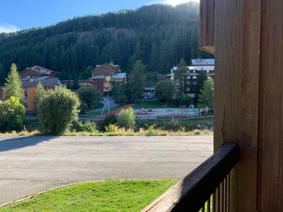 Confortable Appartement, Panorama Sud, Vue Montagne Allos Bagian luar foto